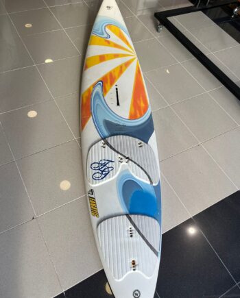 Tabla de windsurf segunda mano fanatic goya 74lit