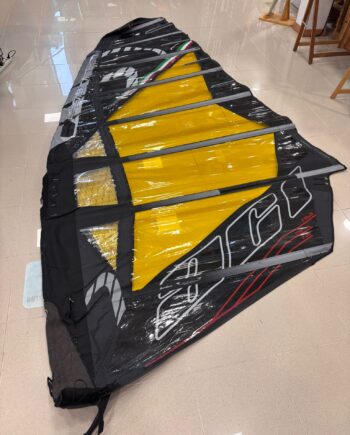 Vela de windsurf segunda mano Point 7 ACI 6.3m